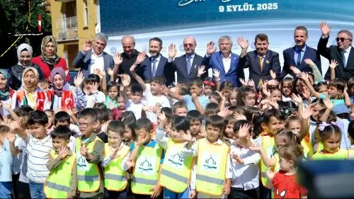 Minik Düşler - Hatice Hatun Çocuk Mektebi’nde 4–6 yaş Kur’an Kursları’nın Açılış Töreni