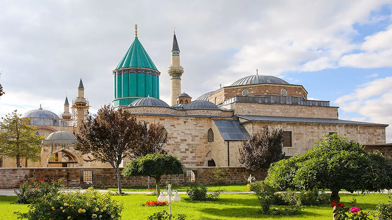 Mevlana Türbesi