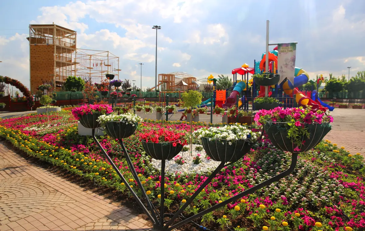 Selçuklu Çiçek Bahçesi