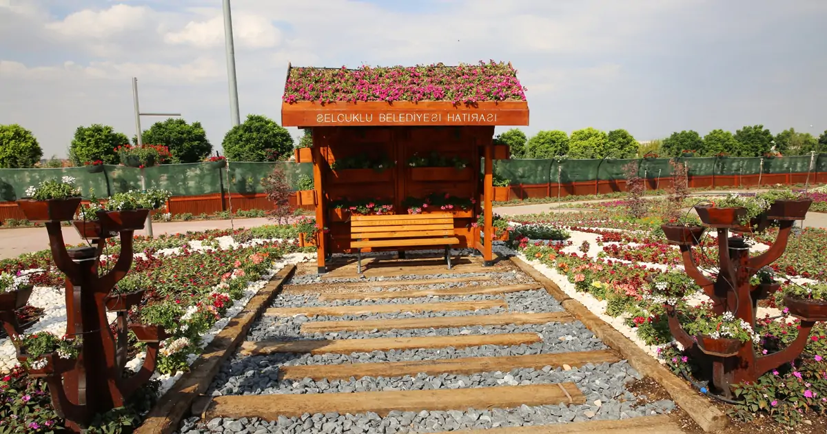 Selçuklu Çiçek Bahçesi
